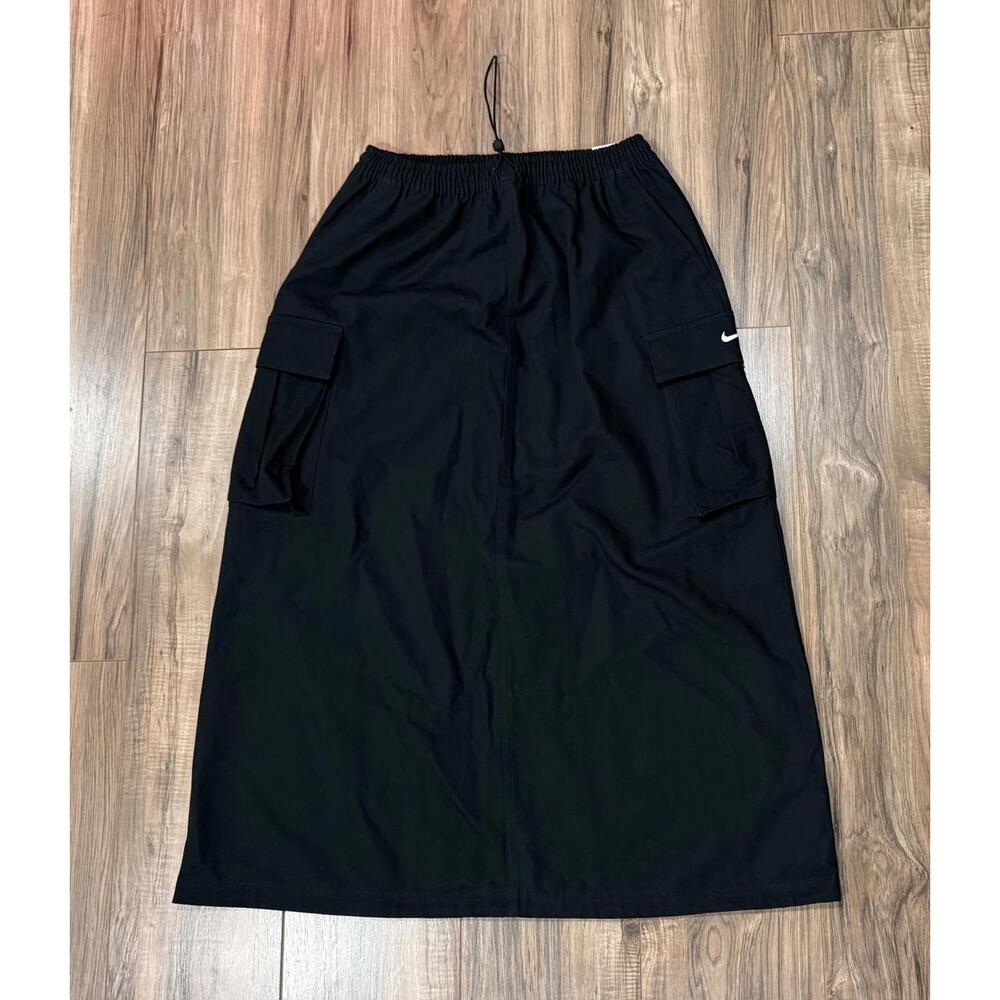 Nike Black Cargo Midi Skirt - Picture 5 of 10